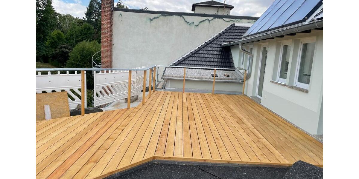 Etagenwohnung Meerane - 4 Zimmer, 127 m&sup2;, 998&euro; | Angebot:26165287