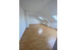 Dachgeschoßwohnung Zeitz - 2 Zimmer, 45 m&sup2;, 270&euro; | Angebot:24845115