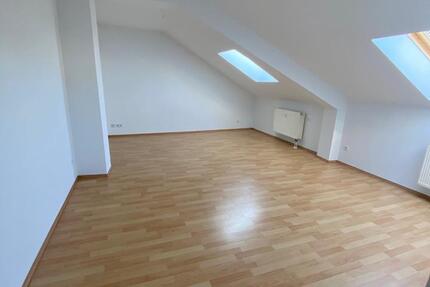 Wohnung Zeitz - 2 Zimmer, 45 m&sup2;, 270&euro; | Angebot:24845115