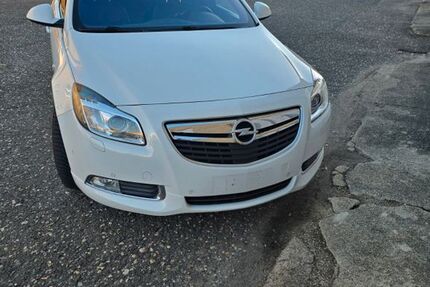 Opel Insignia 140.216 km 12.450 &euro; Eisenberg 07607