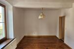 Erdgeschoßwohnung Schkölen - 4 Zimmer, 105 m&sup2;, 578&euro; | Angebot:26644777