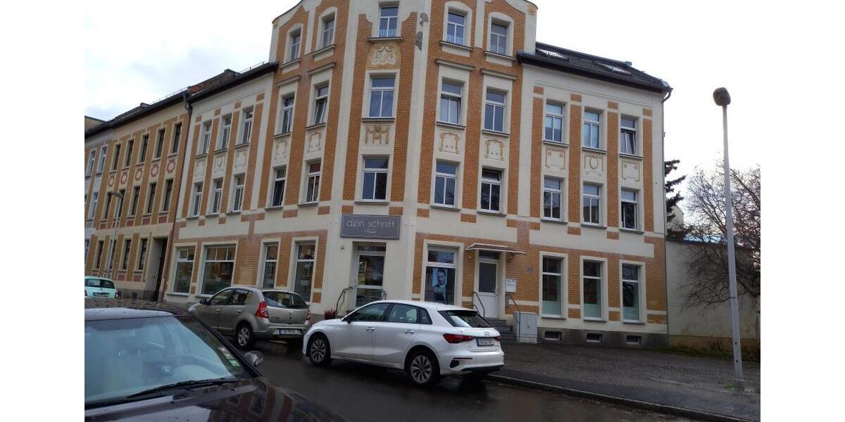 Praxiseinheit im EG mit eigenem Zugang zimmer