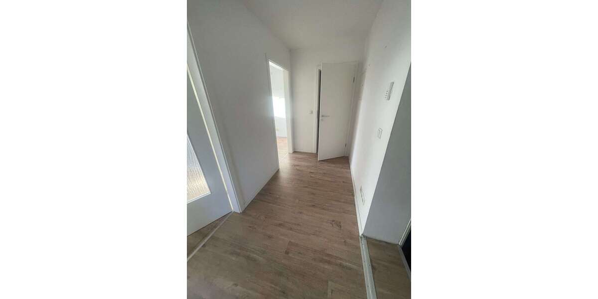 Wohnung zum Mieten in Zeitz 254,45 € 48.01 m² 2 zimmer