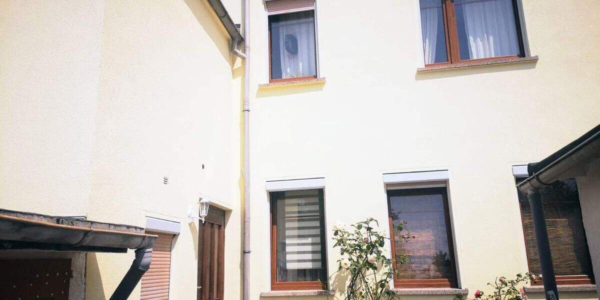 Mehrfamilienhaus, Wohnhaus Meerane Niklasbusch - 8 Zimmer, 149 m&sup2;, 149.000&euro; | Angebot:25666441