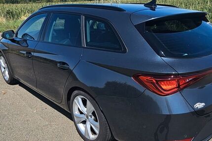 Seat Leon 80.000 km 16.999 &euro; Meerane 08393