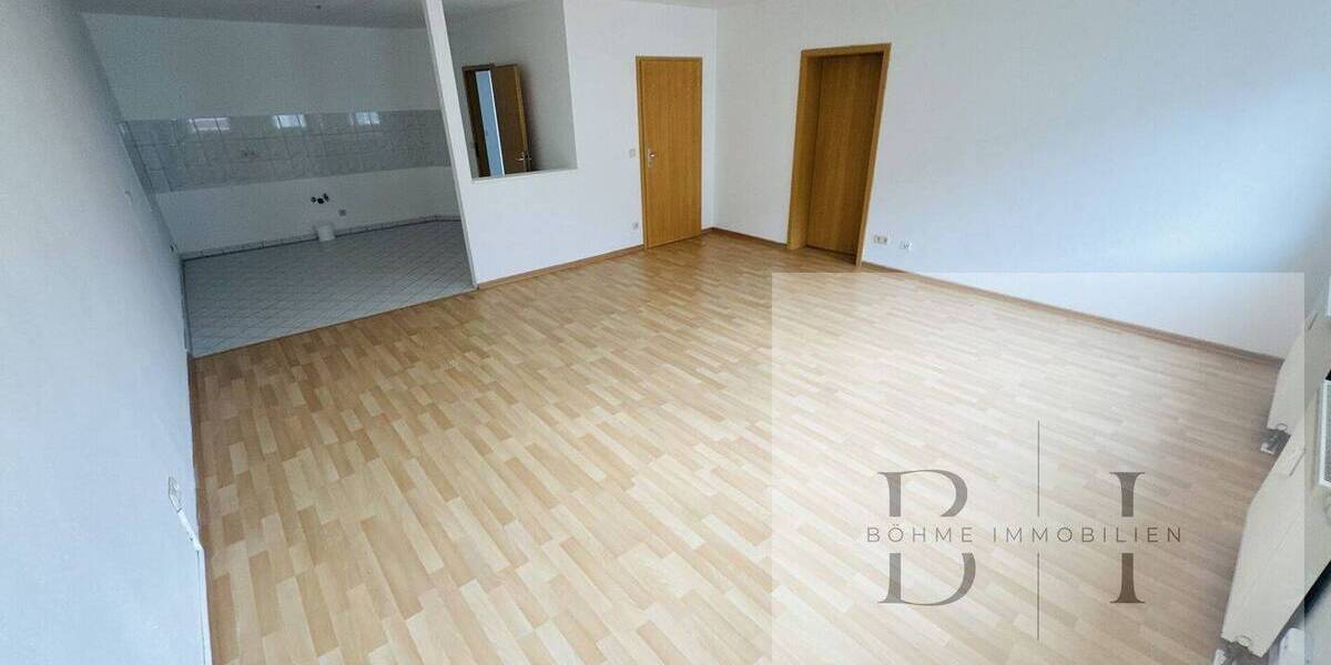 Etagenwohnung Gera Ostviertel - 3 Zimmer, 104 m&sup2;, 89.000&euro; | Angebot:26202172
