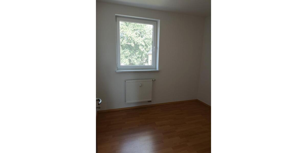 Maisonettenwohnung Schmölln - 3 Zimmer, 68 m&sup2;, 360&euro; | Angebot:26162590