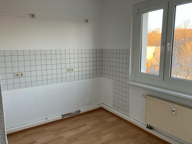 Etagenwohnung Gera Lusan - 4 Zimmer, 89 m&sup2;, 490&euro; | Angebot:25918458