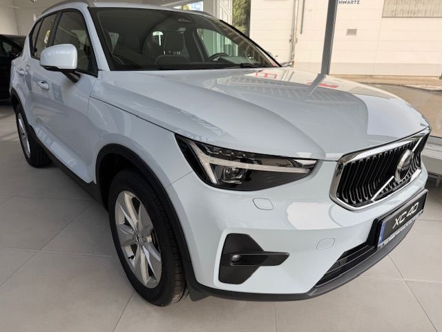Volvo XC40 15.250 km 34.880 € Zwickau 08060