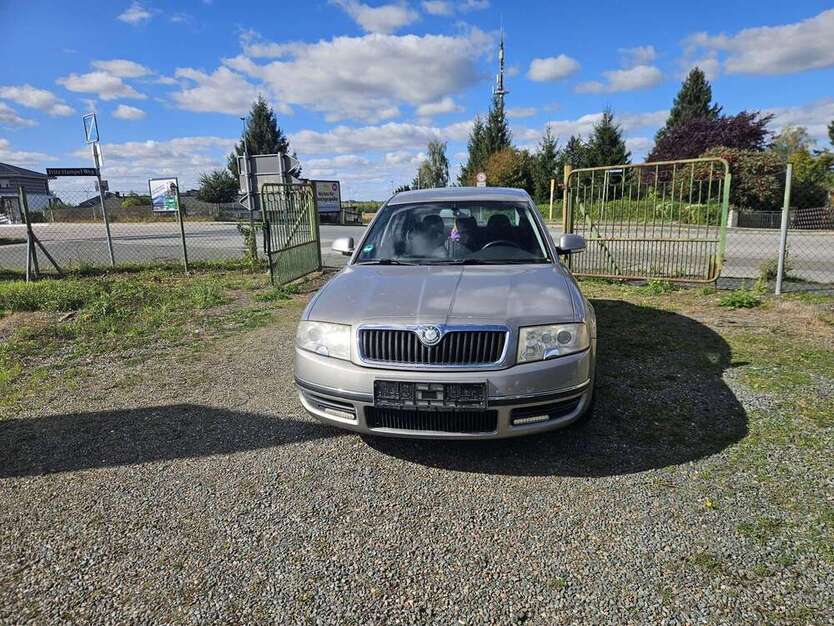 Skoda Superb 200.000 km 1.700 € Crimmitschau 08451