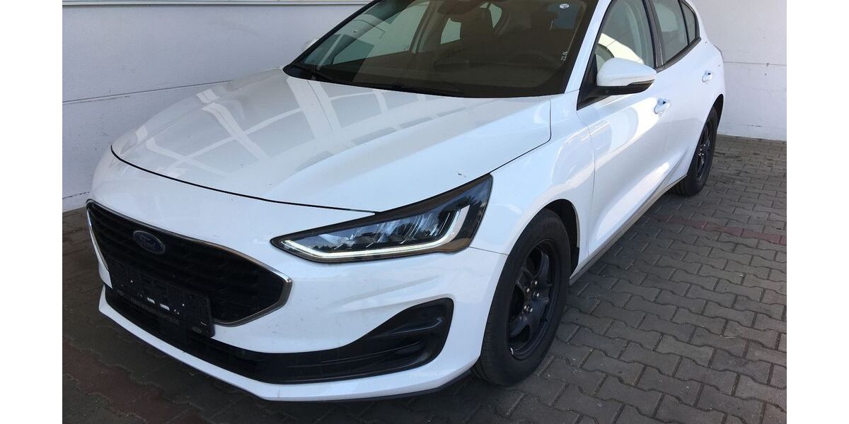 Ford Focus 60.900 km 14.400 &euro; Triptis 07819