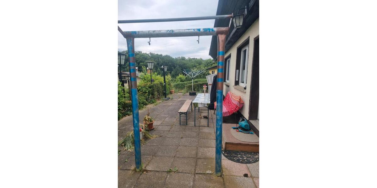 Haus im Bungalowstil mit großem Grundstück zu verkaufen 4 zimmer