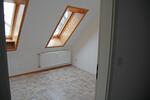 Dachgeschoßwohnung Zeitz - 2 Zimmer, 63 m&sup2;, 275&euro; | Angebot:25832961
