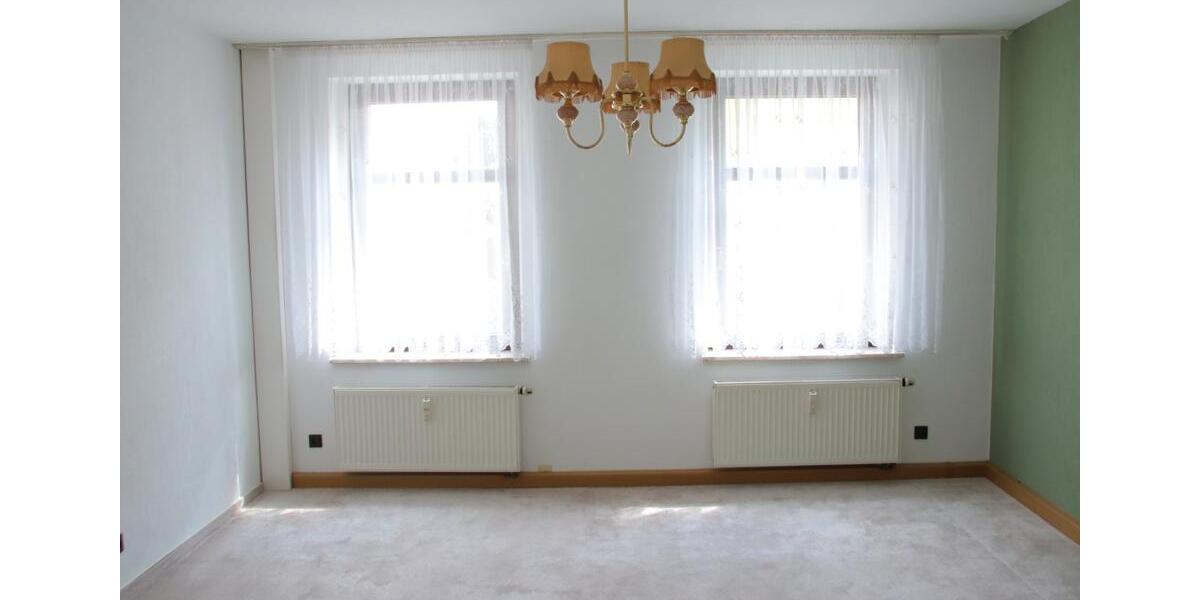 Doppelhaushälfte Crimmitschau - 12 Zimmer, 170 m&sup2;, 125.000&euro; | Angebot:26226267