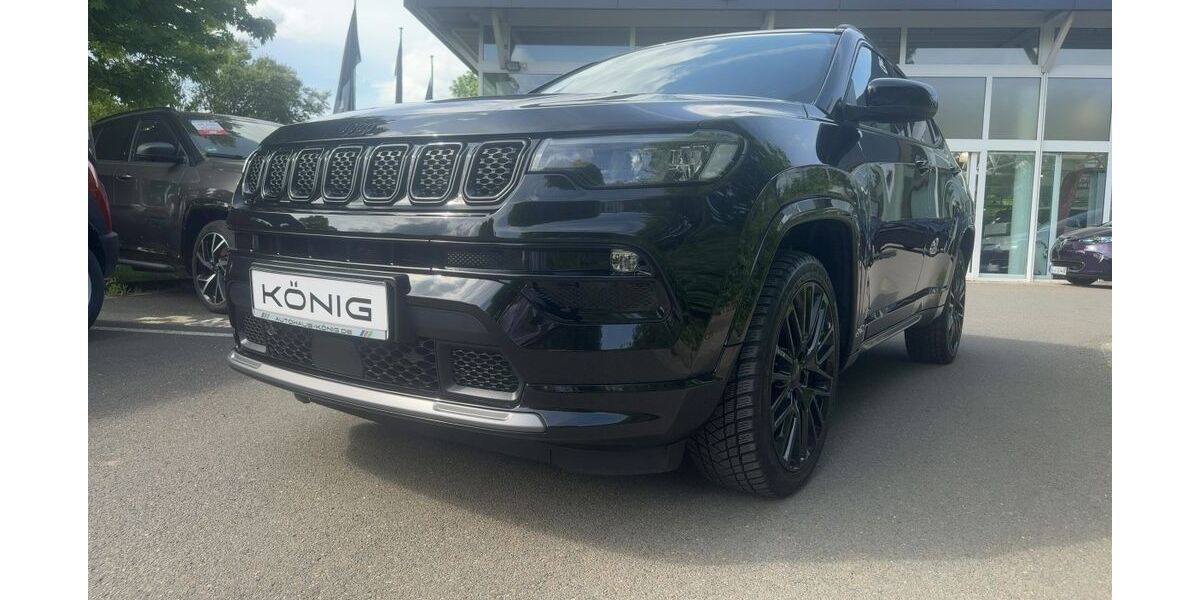Jeep Compass 33.946 km 24.996 &euro; Gera 07552