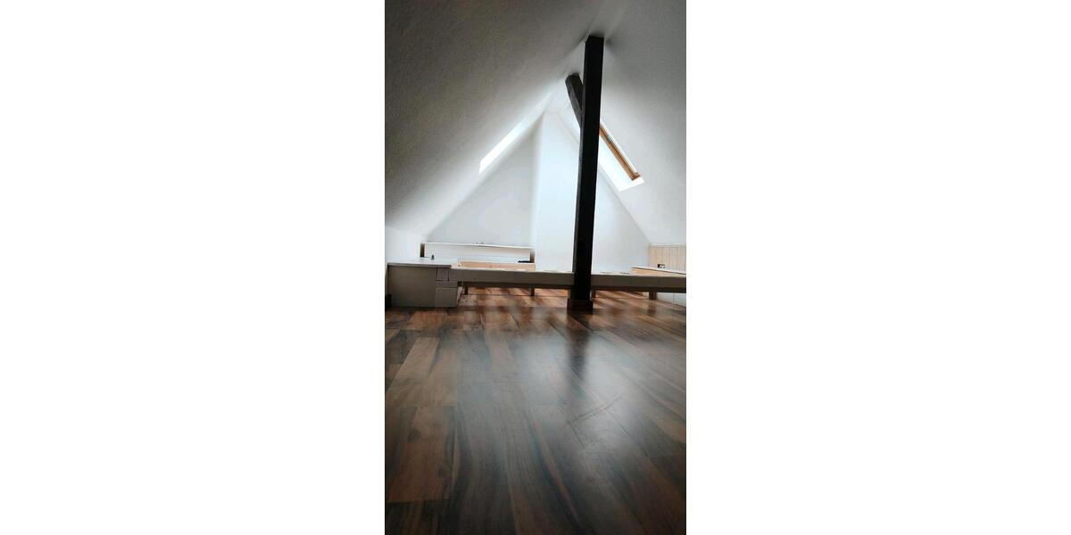 Dachgeschoßwohnung Neukirchen/Pleiße Pleiße - 2 Zimmer, 50 m&sup2;, 600&euro; | Angebot:26455414