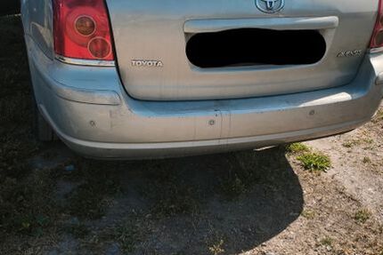 Toyota Avensis 267.000 km 2.200 &euro; Werdau 08412