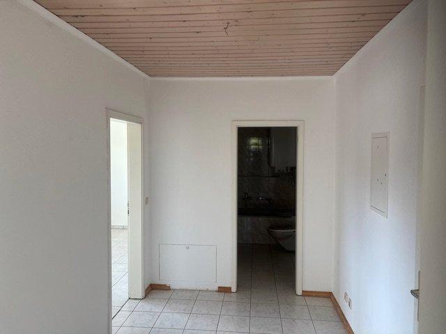 Etagenwohnung Triptis - 2 Zimmer, 56 m&sup2;, 390&euro; | Angebot:25988702