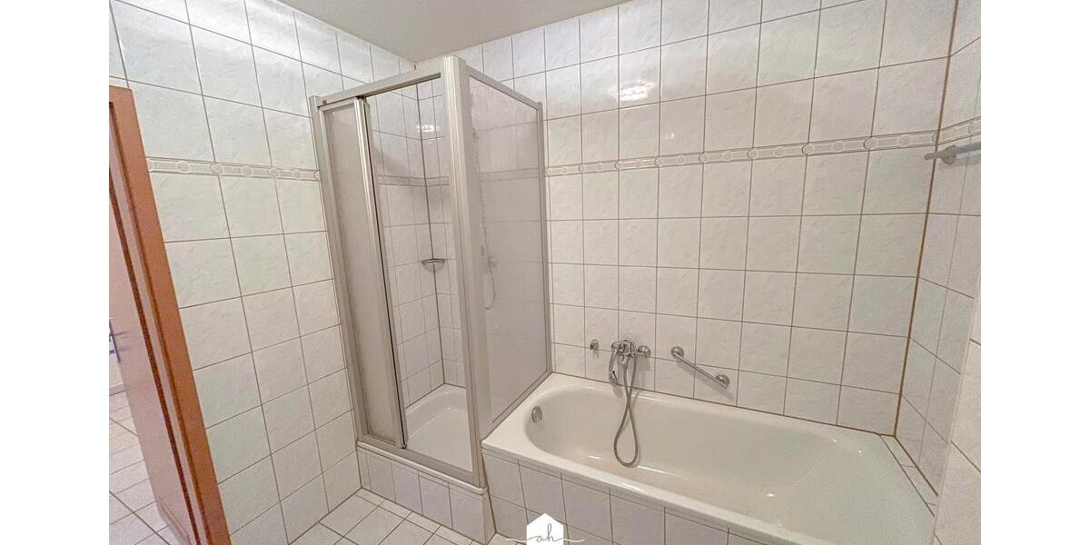 Erdgeschoßwohnung Gera Alt-Bieblach - 2 Zimmer, 71 m&sup2;, 390&euro; | Angebot:24868707