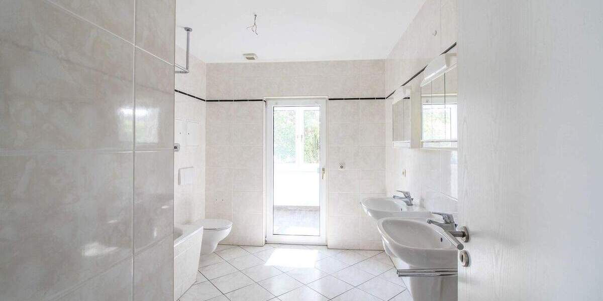 Mehrfamilienhaus, Wohnhaus Gera Debschwitz - 2 Zimmer, 493 m&sup2;, 530.000&euro; | Angebot:25070619