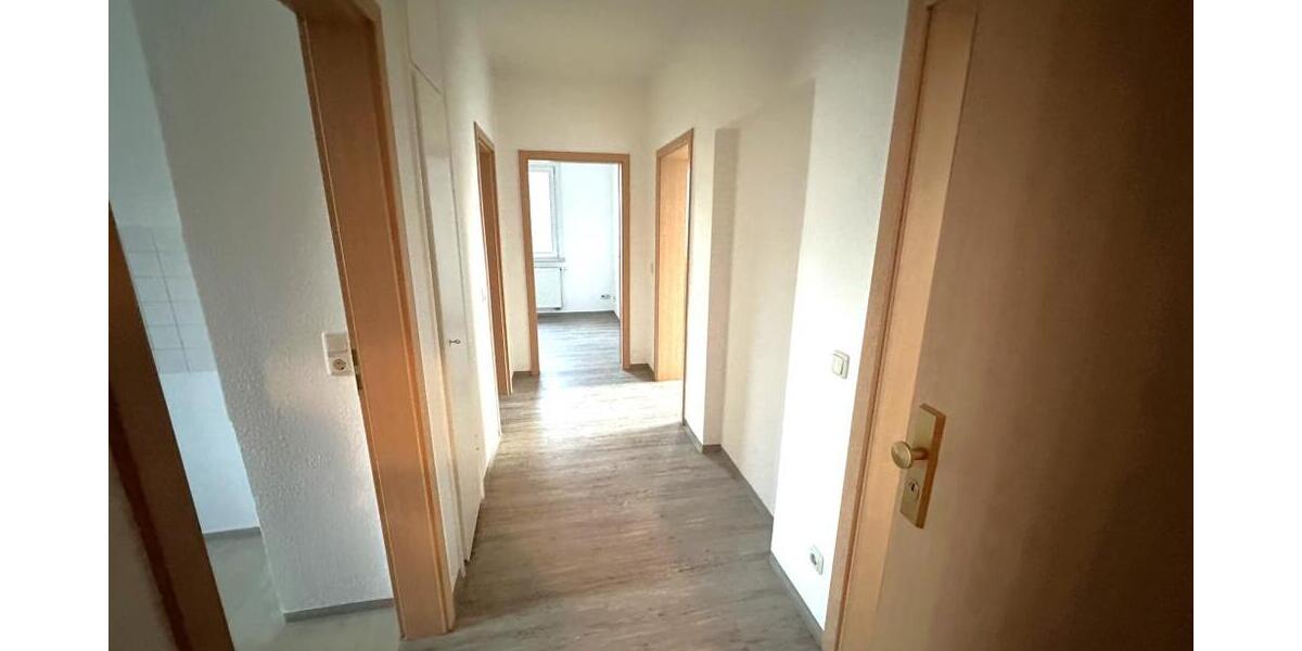 Ihr neues Zuhause: 3-Raum-Wohnung mit Balkon und Bad mit Dusche & Wanne! - Etagenwohnung Gera Debschwitz | Angebot:26846548