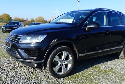 VW Touareg 242.282 km 12.444 &euro; Hermsdorf/Schleifreisen 07629