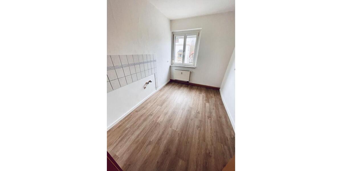 3 Raum Wohnung mit Ausblick & Balkon & Mietergarten in Gera-Untermhaus! - Etagenwohnung Gera Untermhaus | Angebot:26488806