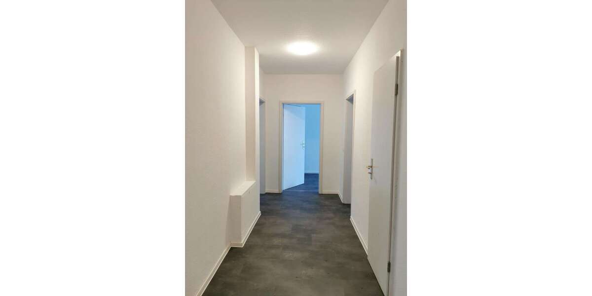 Etagenwohnung Gera Debschwitz - 3 Zimmer, 92 m&sup2;, 590&euro; | Angebot:25235317