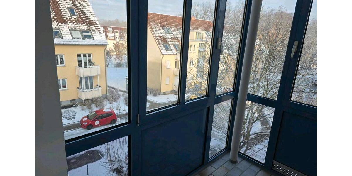 Etagenwohnung Werdau - 4 Zimmer, 101 m&sup2;, 125.000&euro; | Angebot:26061573