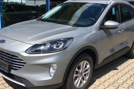 Ford Kuga 29.800 km 25.750 &euro; Triptis 07819