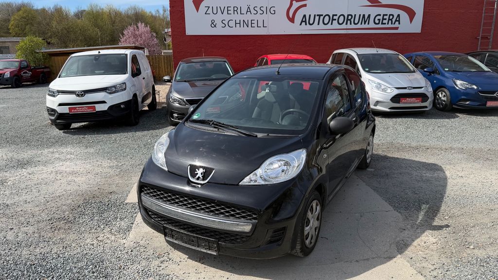 Peugeot 107 215.890 km 990 &euro; Gera 07546