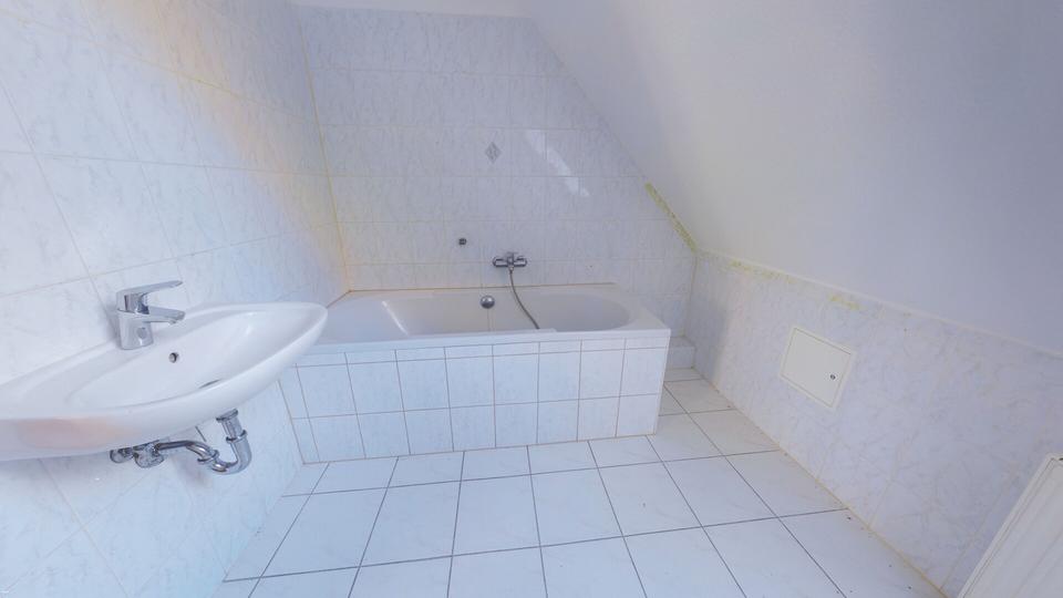 Etagenwohnung Elsteraue - 2 Zimmer, 48 m&sup2;, 280&euro; | Angebot:23214791