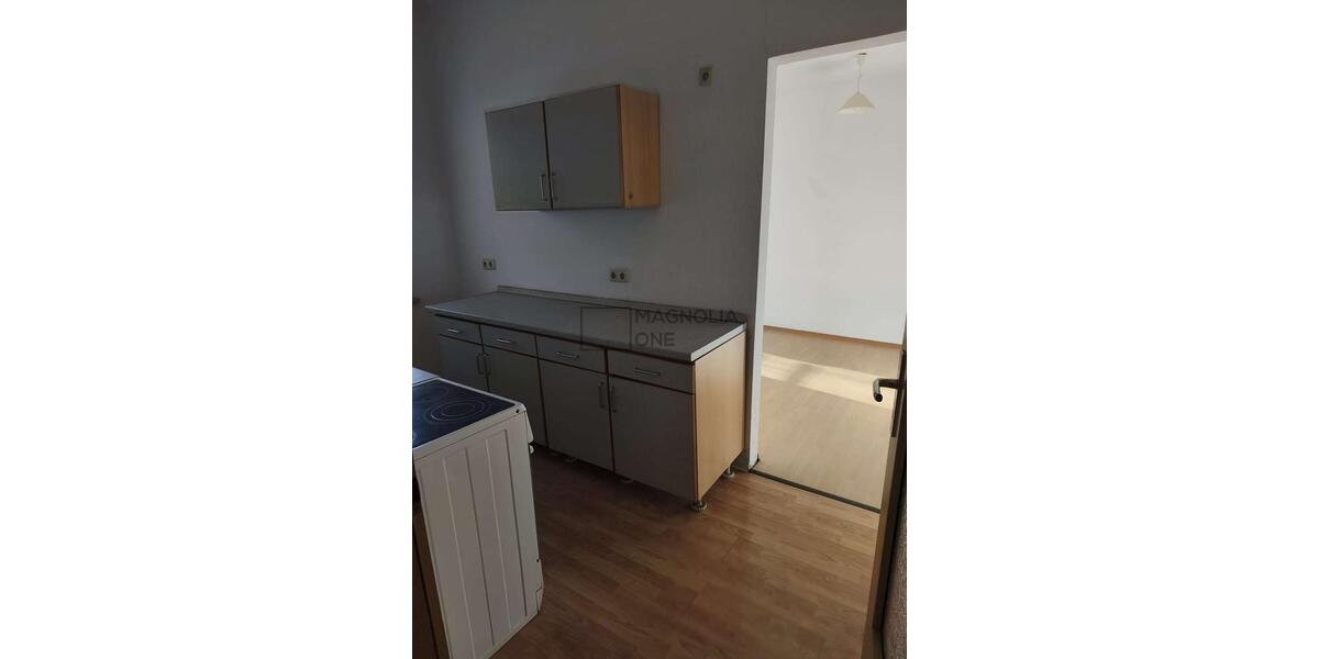 Etagenwohnung Gößnitz - 4 Zimmer, 80 m&sup2;, 553&euro; | Angebot:21473224