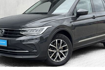VW Tiguan 27.670 km 31.450 &euro; Zeitz 06712