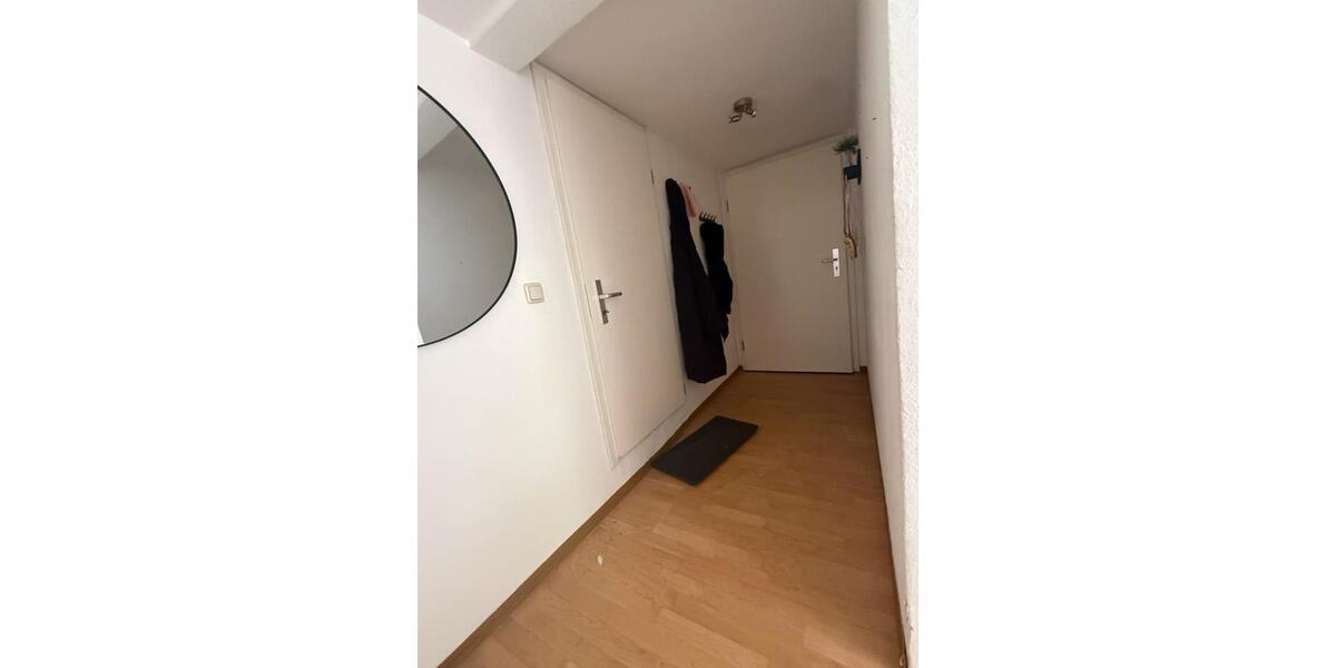 Etagenwohnung Eisenberg - 2 Zimmer, 50 m&sup2;, 450&euro; | Angebot:26462253