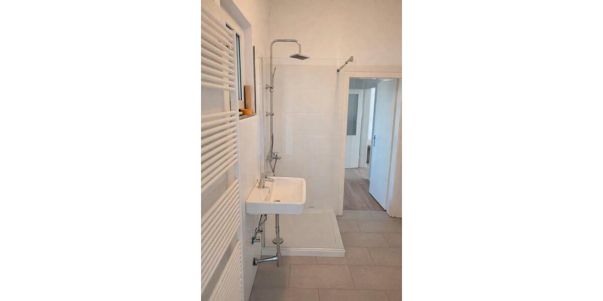 Etagenwohnung Gera Alt-Bieblach - 4 Zimmer, 100 m&sup2;, 646&euro; | Angebot:26698307