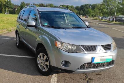 Mitsubishi Outlander 253.253 km 3.700 € Hermsdorf 07629