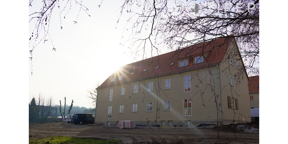 Dachgeschoßwohnung Altenburg - 1.5 Zimmer, 33 m&sup2;, 292&euro; | Angebot:20194468