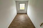 Erdgeschoßwohnung Gera Lusan - 3 Zimmer, 69 m&sup2;, 350&euro; | Angebot:25990363