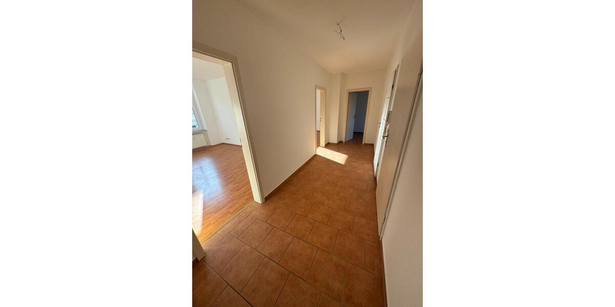 helle 4-Zimmer Wohnung mit Balkon und Stellplatz im Ostviertel 4 zimmer