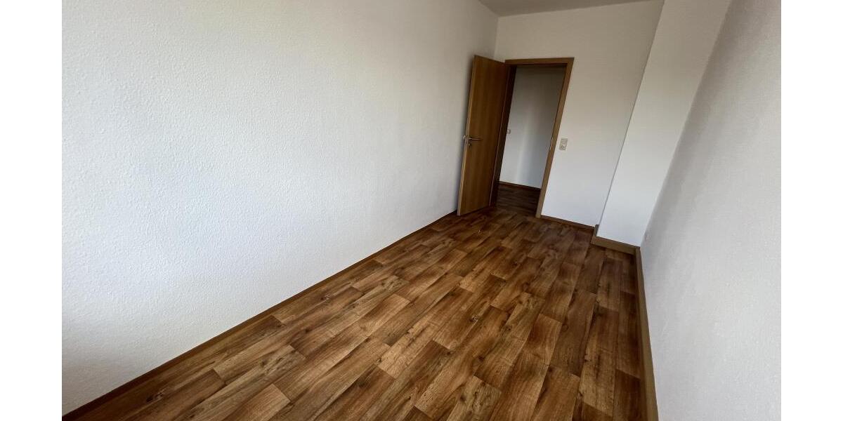 Schicke 3-Raum Wohnung mit modernem Bad, Balkon und Gartennutzung in ruhiger Anliegerstraße! - Etagenwohnung Gera Ostviertel | Angebot:26145251