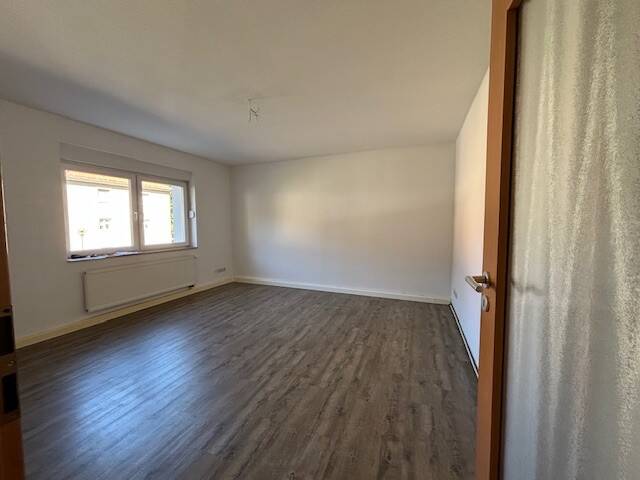 Etagenwohnung Altenburg Südost - 3 Zimmer, 70 m&sup2;, 420&euro; | Angebot:25667811
