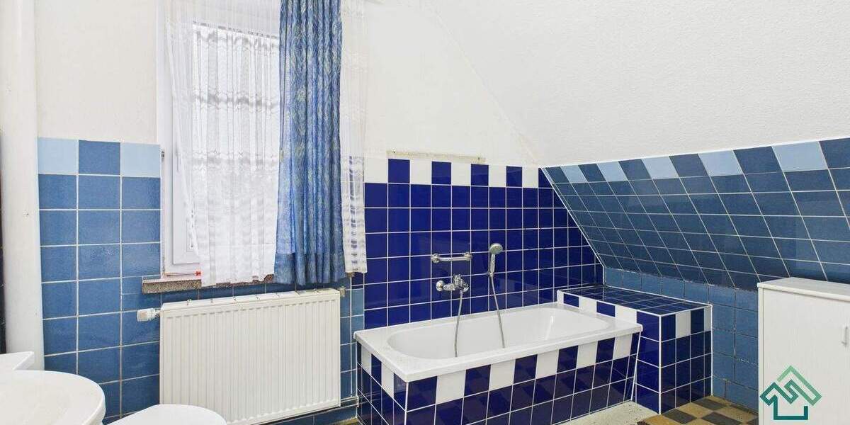 Platz für die ganze Familie - großzugiges Grundstück & Einfamilienhaus in Meuselwitz 5 zimmer