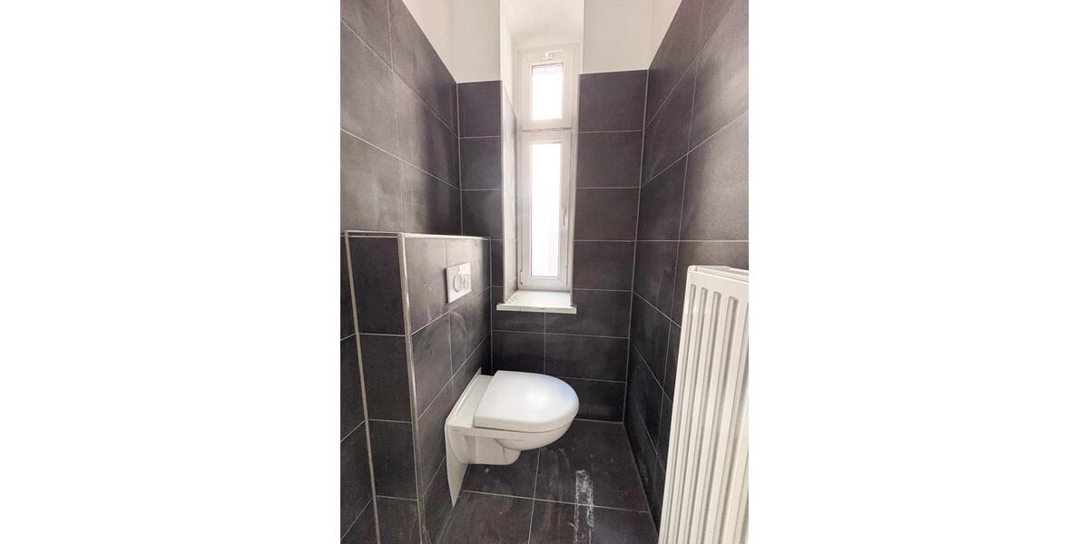 Etagenwohnung Gera - 3 Zimmer, 97 m&sup2;, 800&euro; | Angebot:26669562