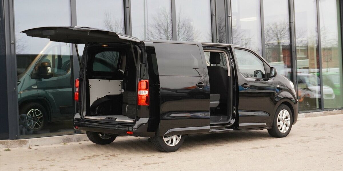 Fiat Scudo MultiCab L2 145 / Sitzheizung + Navi 48.952 km 26.775 &euro; Münchenbernsdorf 07589