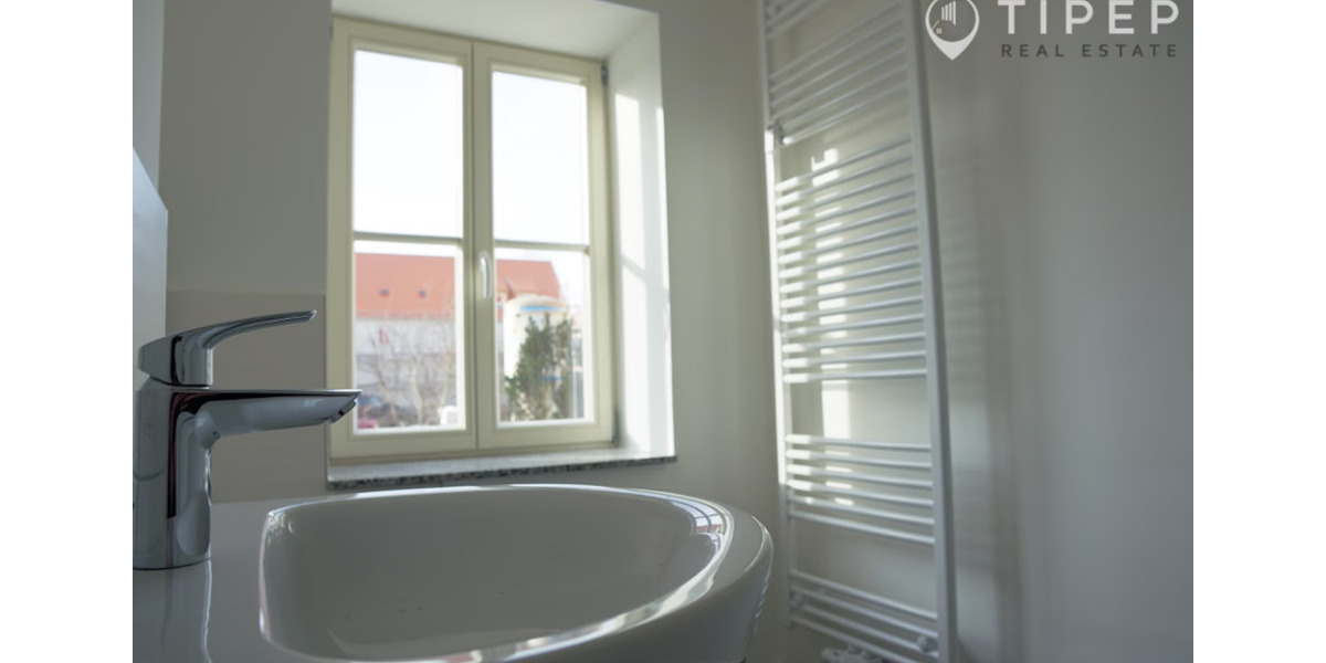 Dachgeschoßwohnung Altenburg - 1.5 Zimmer, 33 m&sup2;, 292&euro; | Angebot:20194468