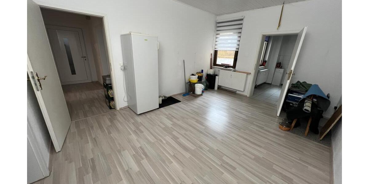Ihre Chance in Weida – Mehrfamilienhaus in zentraler Lage mit Entwicklungspotenzial! *provisionsfrei - Mehrfamilienhaus, Wohnhaus Weida Liebsdorf | Angebot:27212503