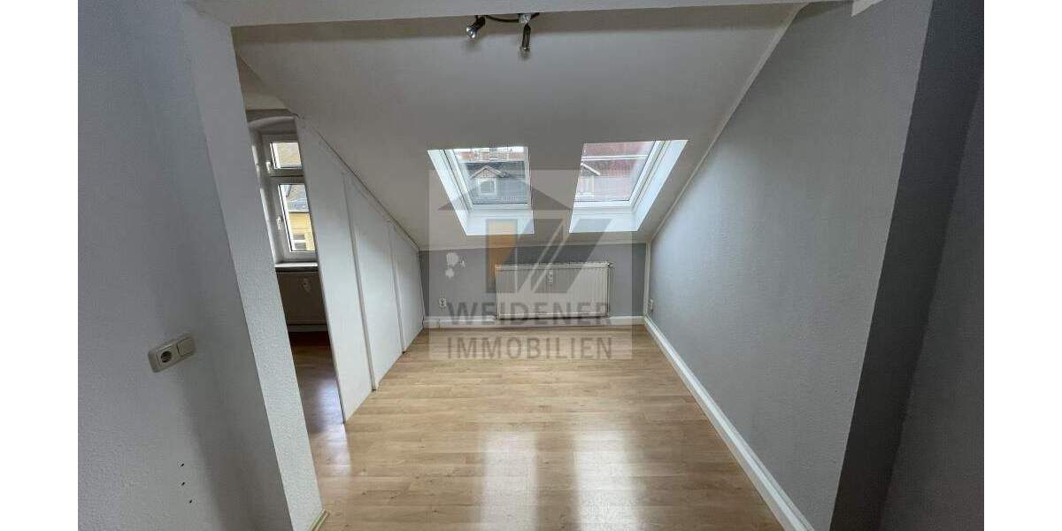 Vermietete DG Eigentumswohnung in Gera-Zwötzen! 2 zimmer