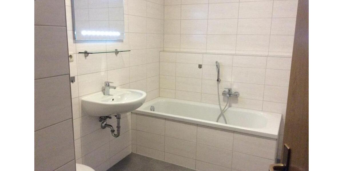 Maisonettenwohnung Neustadt an der Orla - 2 Zimmer, 82 m&sup2;, 450&euro; | Angebot:17105472