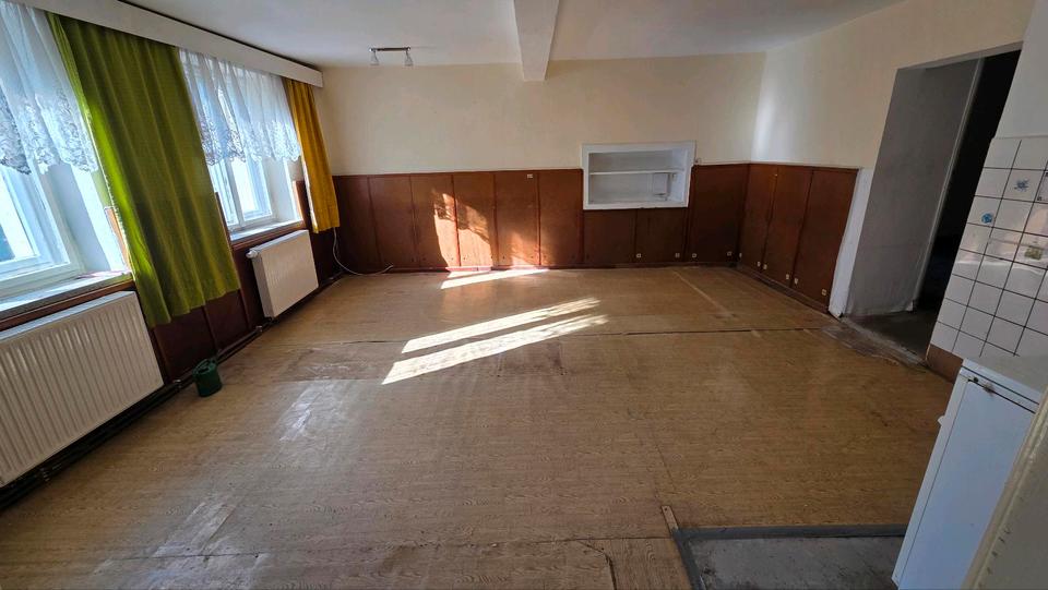 Einfamilienhaus Mohlsdorf-Teichwolframsdorf Teichwolframsdorf - 7 Zimmer, 180 m&sup2;, 81.000&euro; | Angebot:26039274